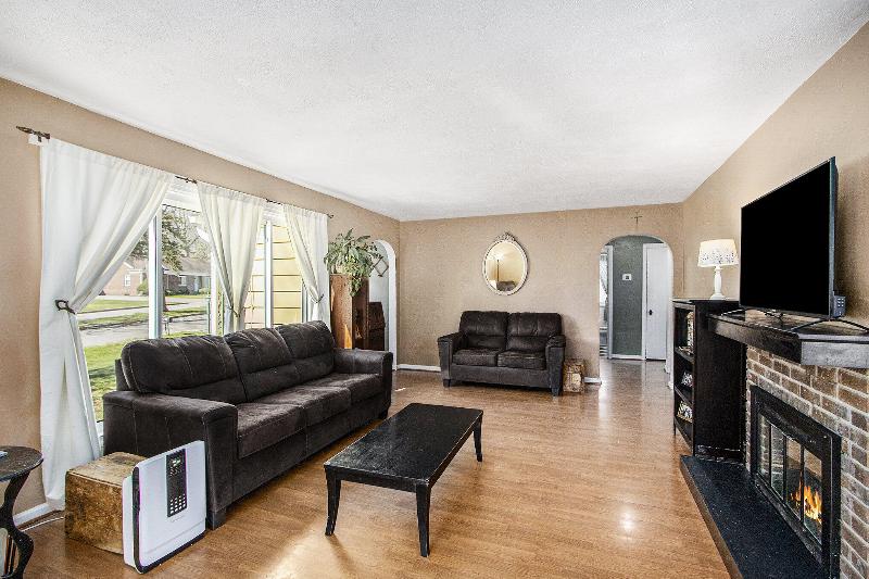 Listing Photo for 30 W Sunset Boulevard