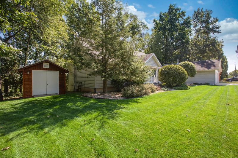 Listing Photo for 67151 Hillcrest Drive
