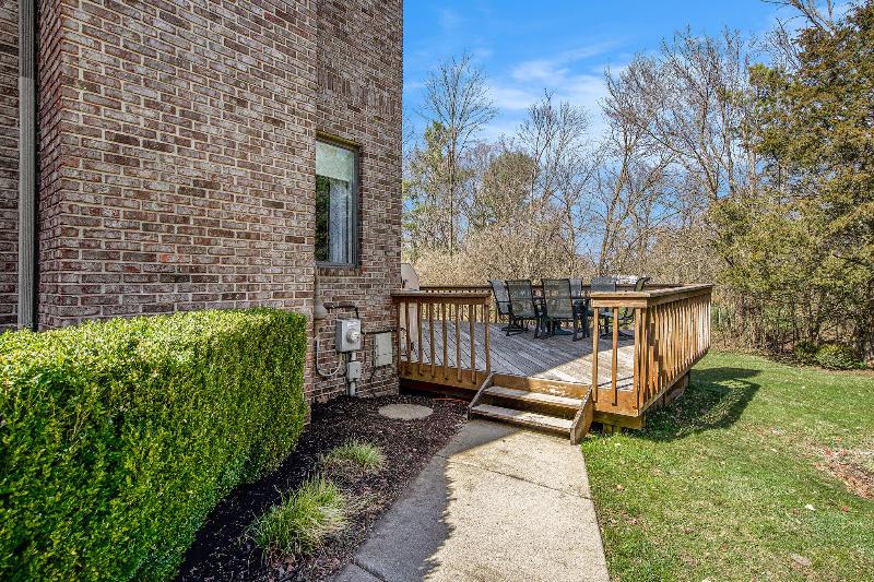 Listing Photo for 3130 Cottontail Court