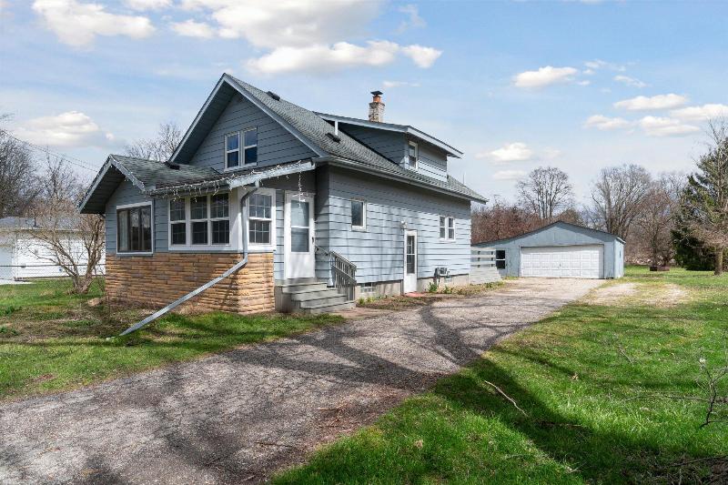 Listing Photo for 1399 S Genesee Road