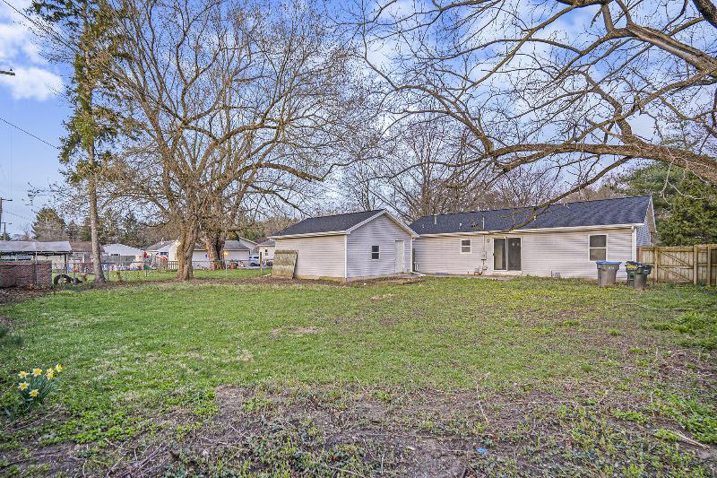 Listing Photo for 9737 S Sprinkle Road