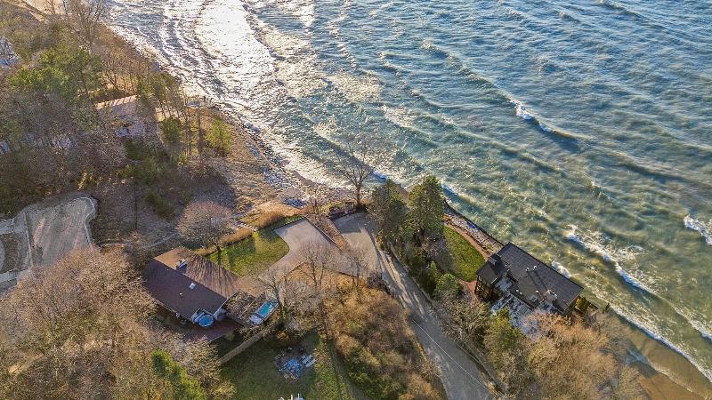 Listing Photo for 14480 Lakeshore Road