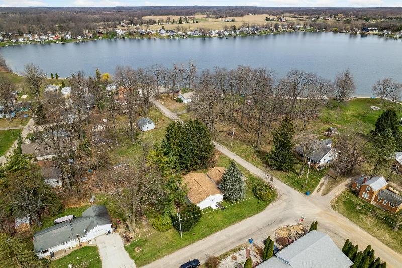 Listing Photo for 6240 Lake Road