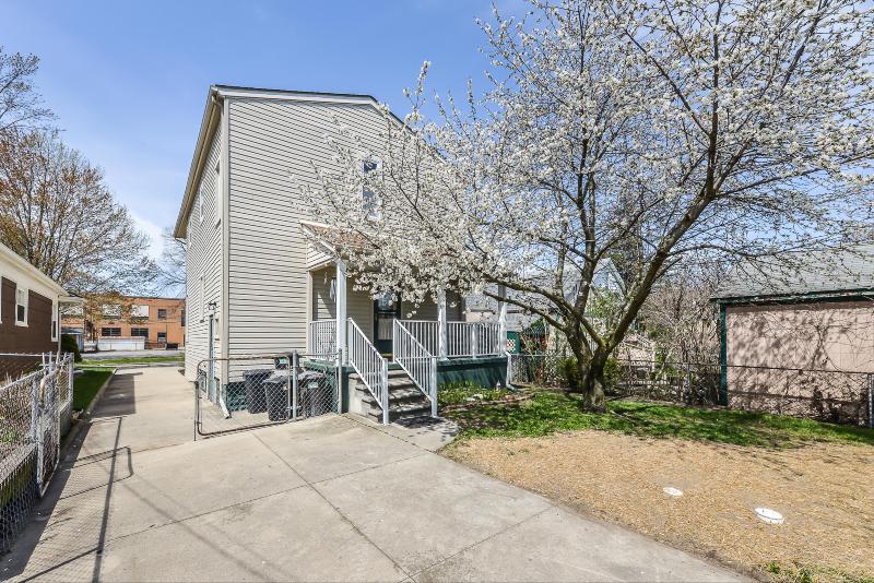 Listing Photo for 1123 1st Street