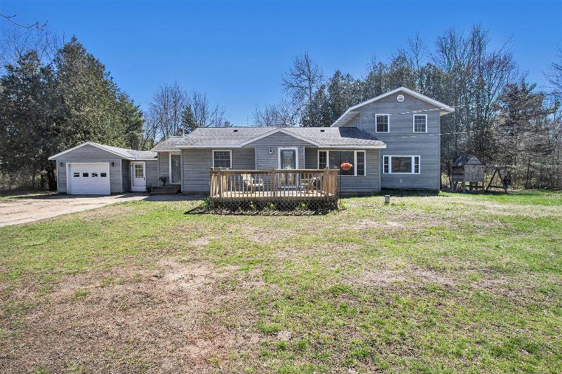 Listing Photo for 2575 W River Road
