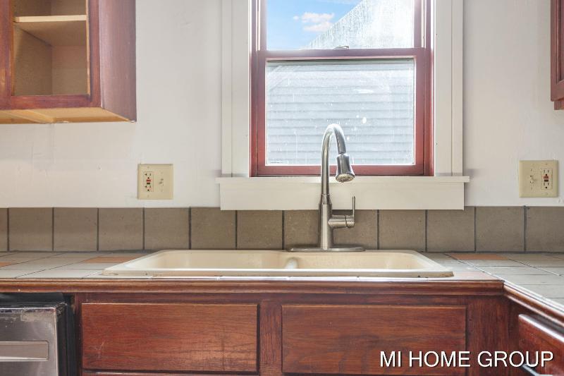 Listing Photo for 175 W 10th Street