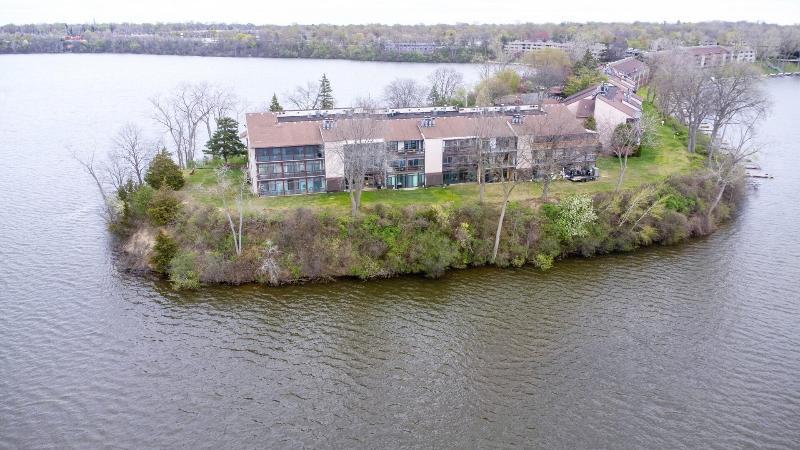 Listing Photo for 510 Cliffs Drive 106C