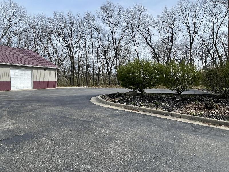 Listing Photo for 512 Industrial Park Drive