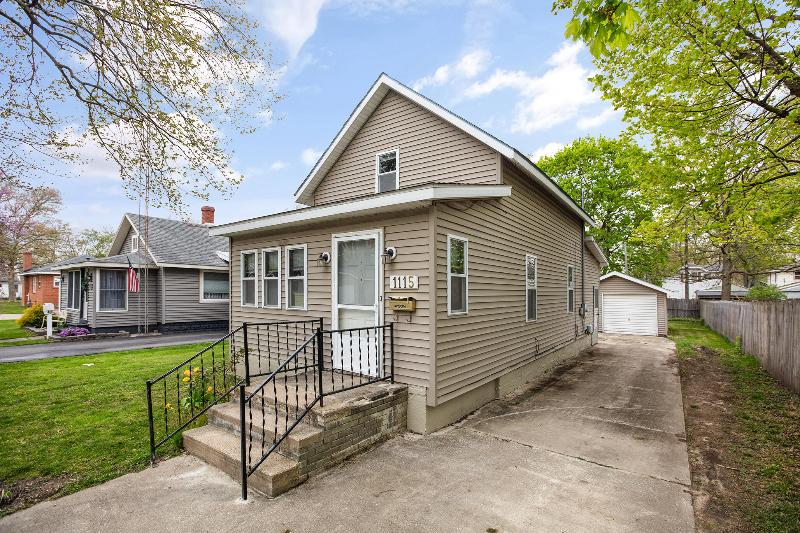 Listing Photo for 1115 Cass Street