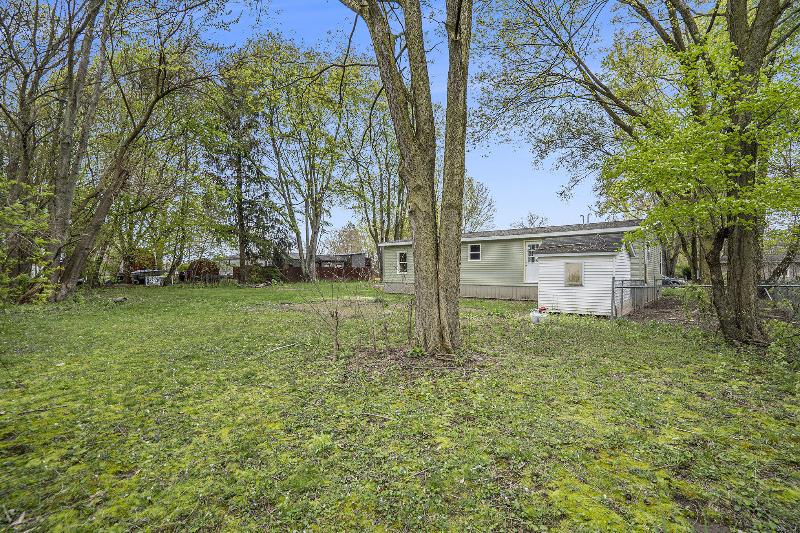 Listing Photo for 914 Sioux Drive