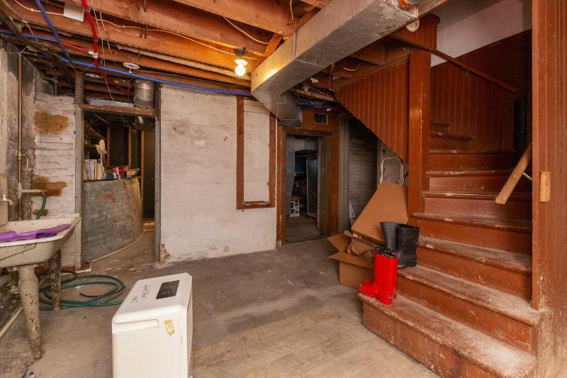 Listing Photo for 519 Broadway