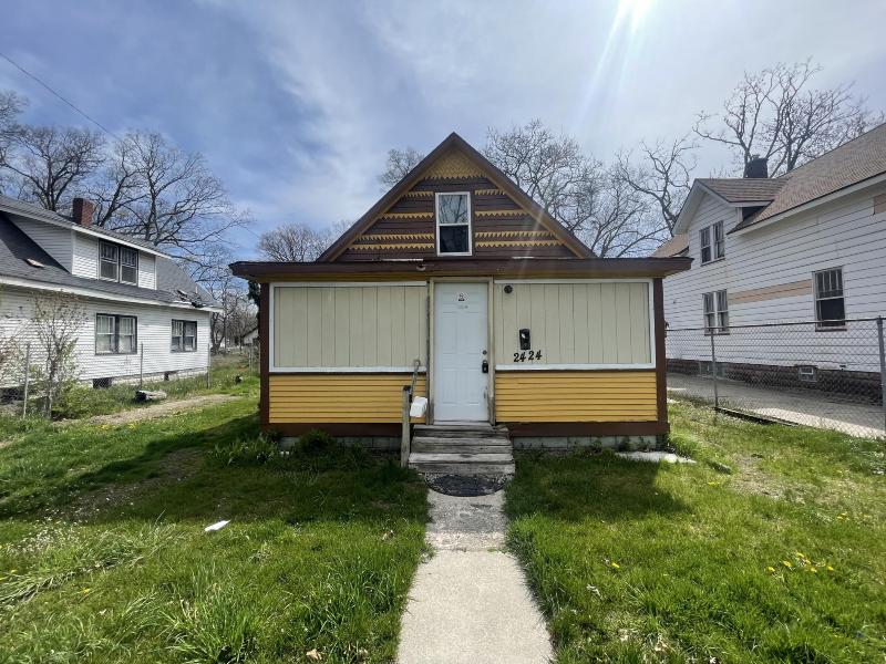 Listing Photo for 2424 Howden Street