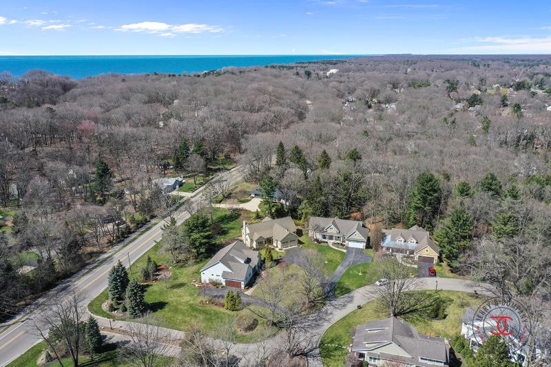Listing Photo for 309 S Lakeshore Drive