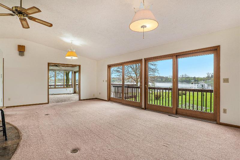 Listing Photo for 214 S Shore Drive