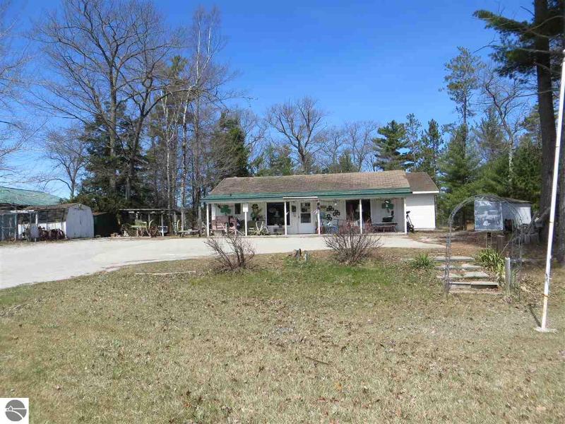 Listing Photo for 2083 N Us-23