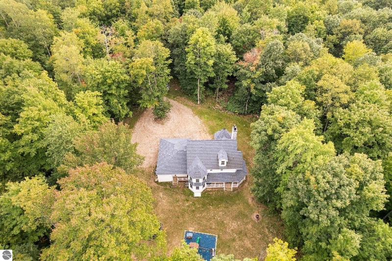 Listing Photo for 4677 Deep Woods Drive