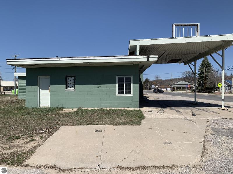 Listing Photo for 8203 Rapid City Road