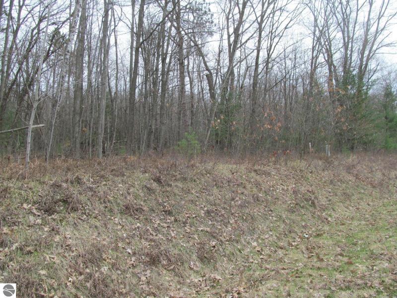 Listing Photo for LOT 23 River Woods Road RIVER WOODS ESTATES #2