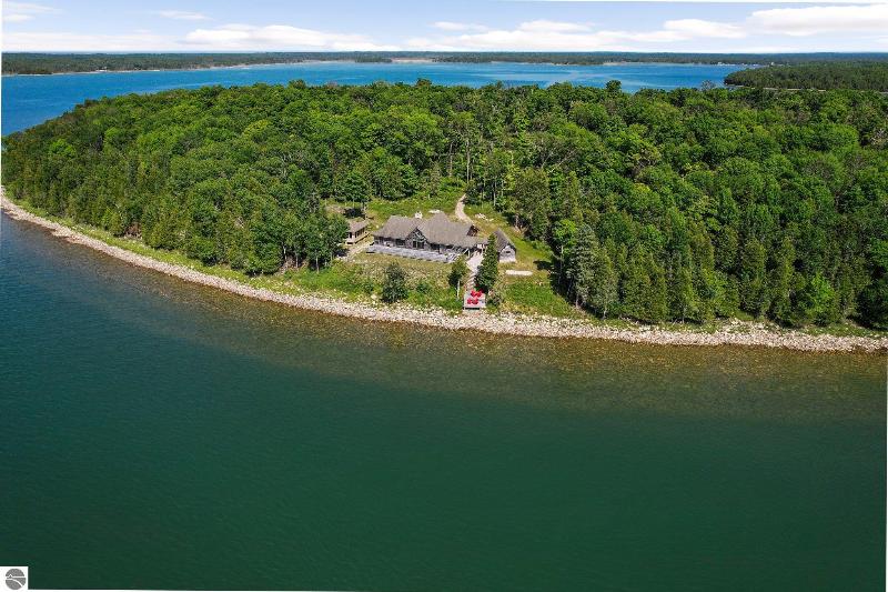 Listing Photo for 0 S Peck Island