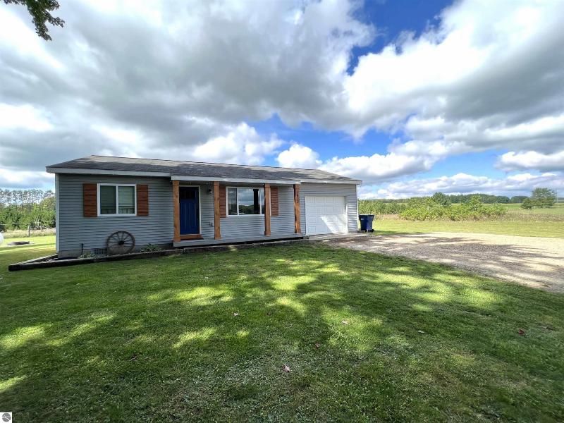 Listing Photo for 3832 S 13 Mile Road