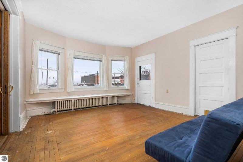 Listing Photo for 115 Franklin Street