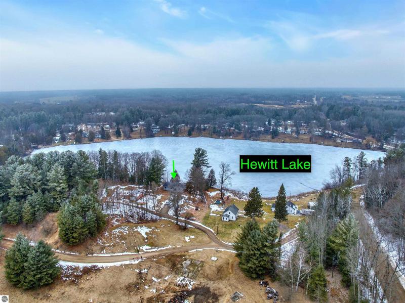 Listing Photo for 21056 Echo Hollow