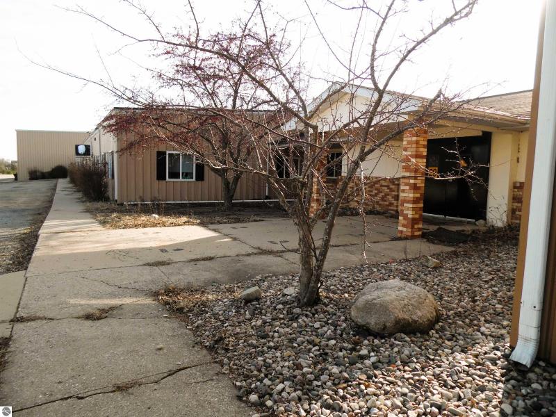 Listing Photo for 3956 N M-18
