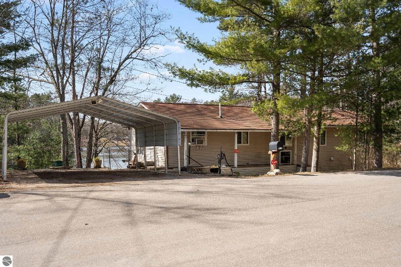 Listing Photo for 4076 Harolds Road