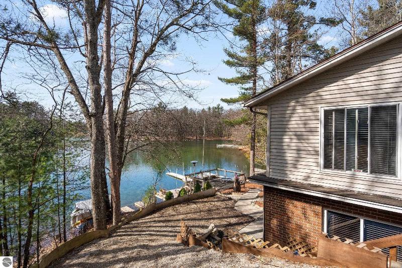 Listing Photo for 4076 Harolds Road