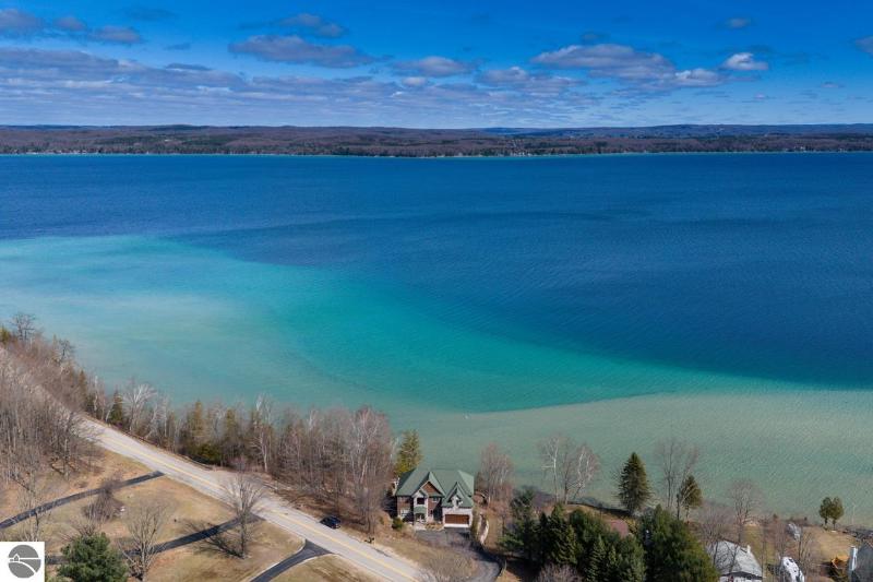 Listing Photo for 3901 Torch Lake Drive,nw