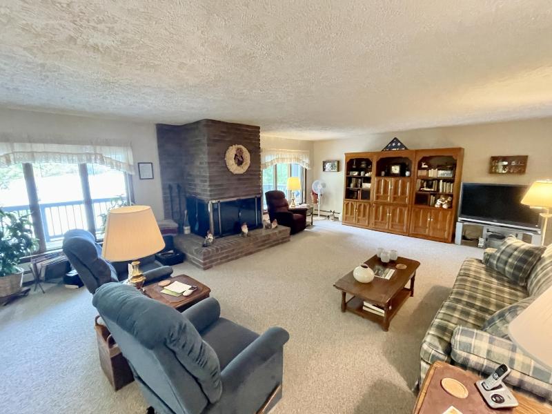 Listing Photo for 5065 Briar Cliff Drive