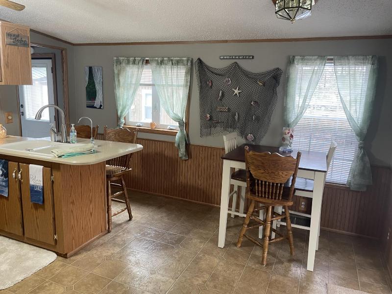Listing Photo for 128 Cottage Drive