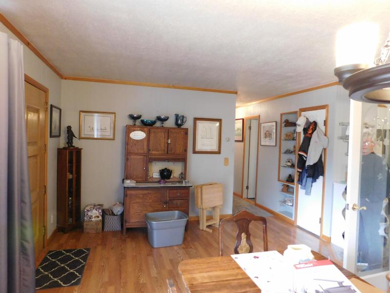 Listing Photo for 249 S Roberts Road