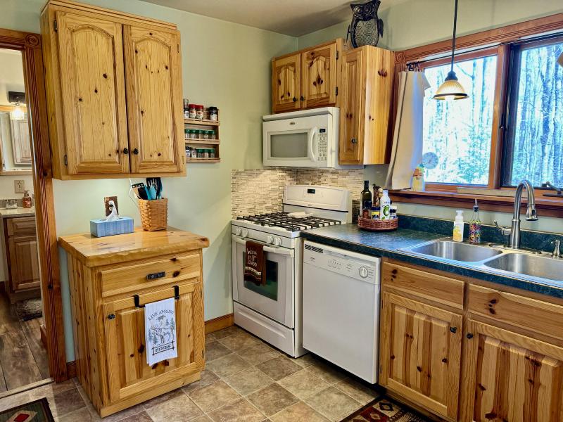 Listing Photo for 1911 Woodland Trail